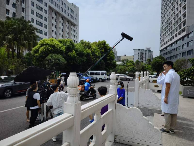 建水县广告片拍摄公司低成本实现高规格制作的诀窍